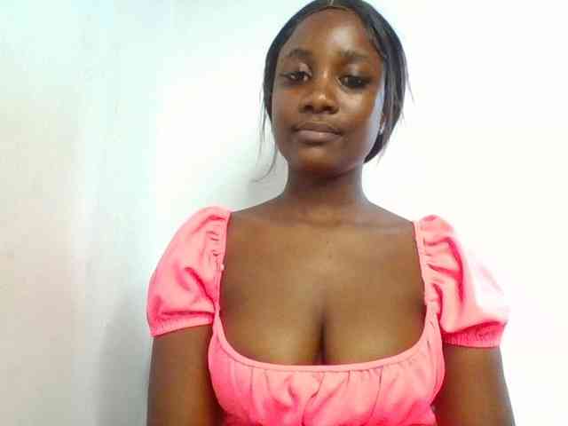 Flirtyarrya webcam