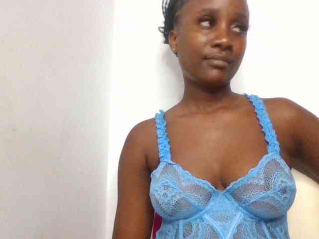 Flirtyarrya webcam