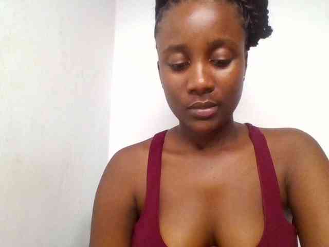 Flirtyarrya webcam