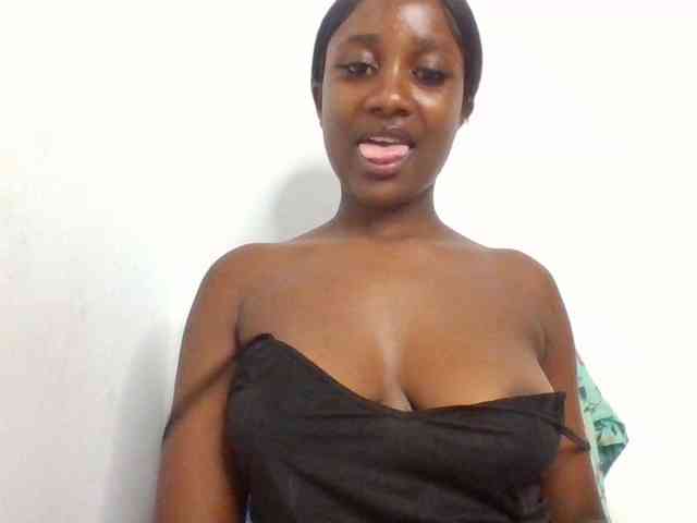 Flirtyarrya webcam