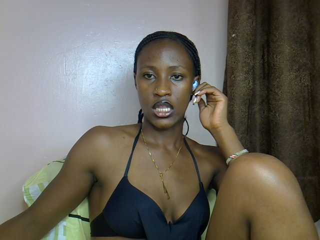 Sexy-adana live cam on BongaCams