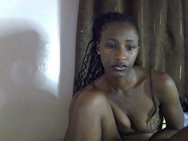 Sexy-adana live cam on UnifiedCams