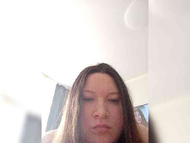 CuteKara1 webcam
