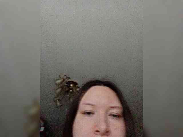 CuteKara1 webcam