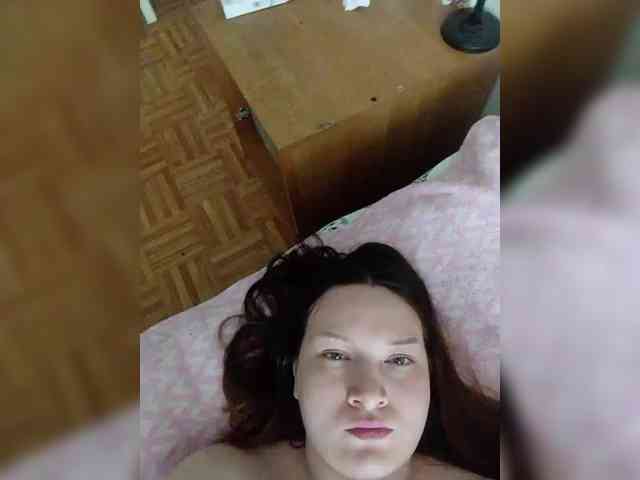 CuteKara1 webcam