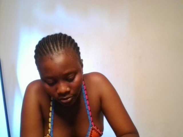 Wetpussieyy live cam on BongaCams