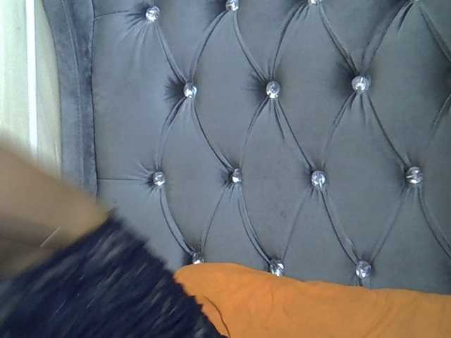 Wetpussieyy live webcam show