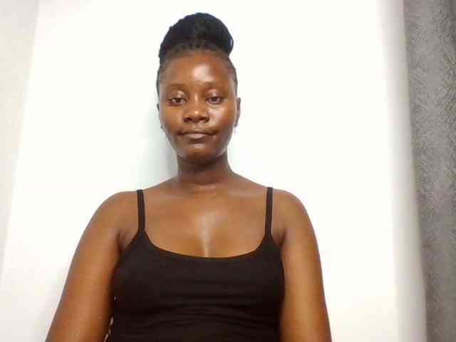 Wetpussieyy webcam