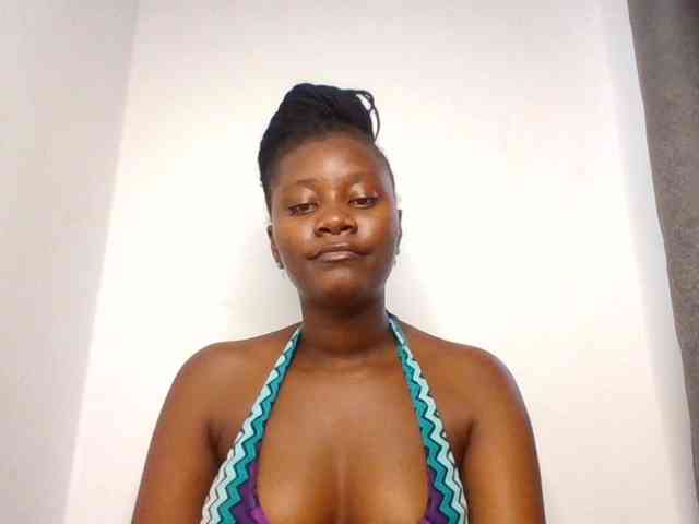 Wetpussieyy webcam