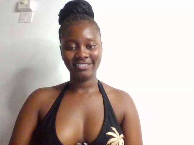 Wetpussieyy webcam