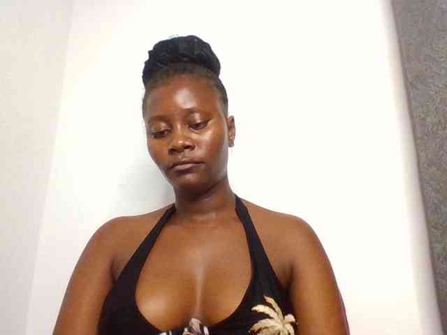 Wetpussieyy webcam