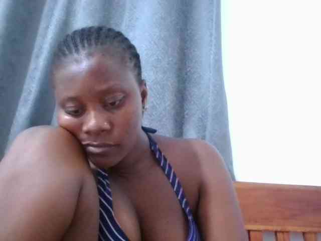 Wetpussieyy webcam