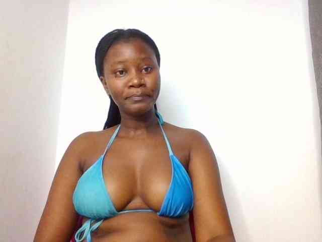 Wetpussieyy webcam