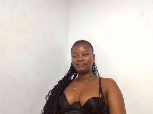 Wetpussieyy webcam