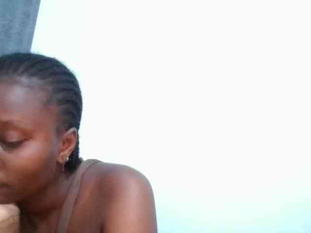Wetpussieyy webcam