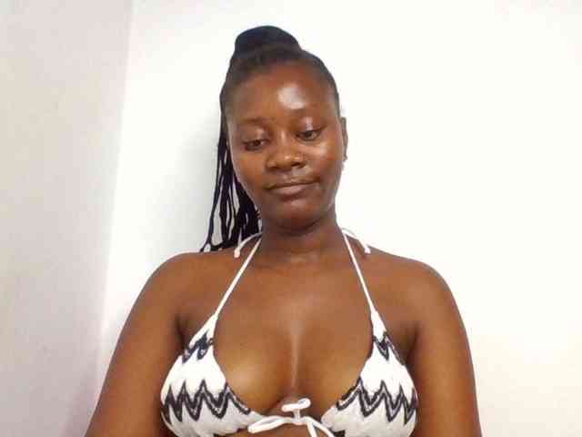 Wetpussieyy webcam