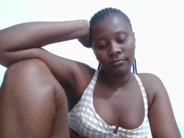 Wetpussieyy webcam