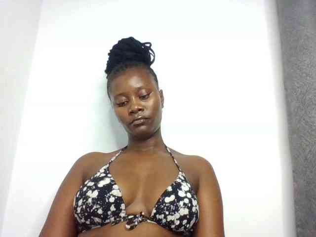 Wetpussieyy webcam