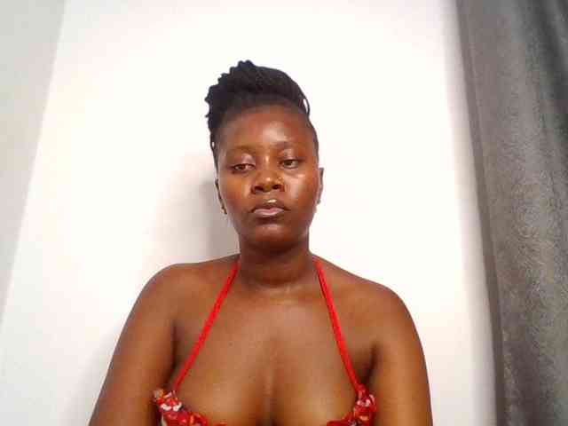 Wetpussieyy webcam