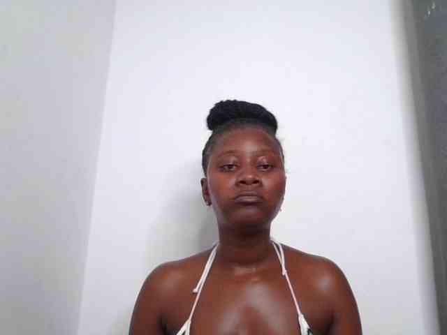 Wetpussieyy webcam