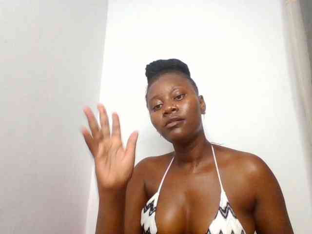 Wetpussieyy webcam