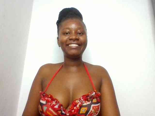 Wetpussieyy webcam