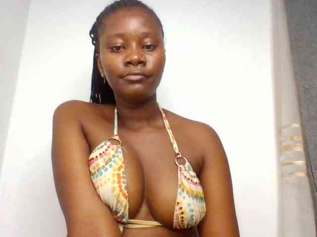 Wetpussieyy webcam