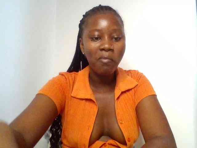 Wetpussieyy webcam