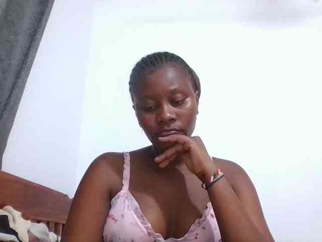 Wetpussieyy webcam