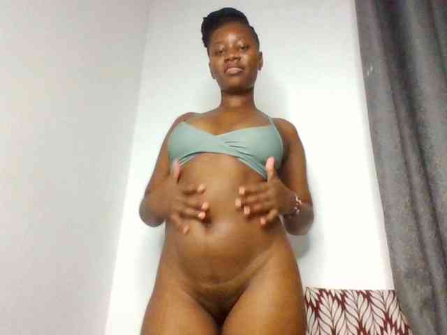 Wetpussieyy webcam