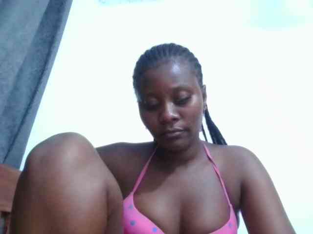Wetpussieyy webcam