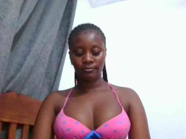 Wetpussieyy webcam