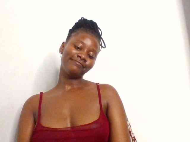 Wetpussieyy webcam