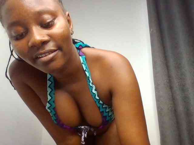 Wetpussieyy webcam