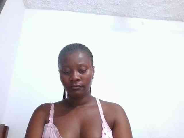 Wetpussieyy webcam