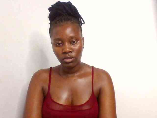 Wetpussieyy webcam