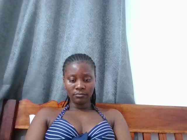 Wetpussieyy webcam