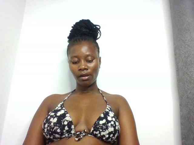 Wetpussieyy webcam