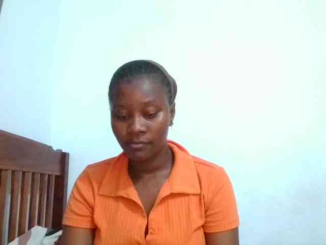 Wetpussieyy webcam