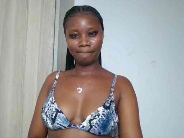 Wetpussieyy webcam