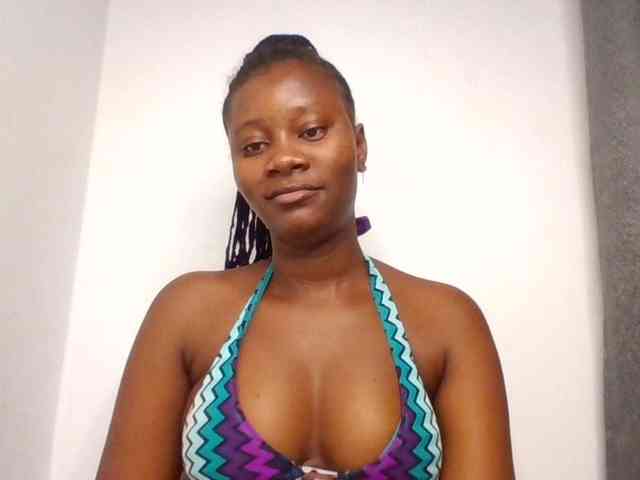 Wetpussieyy webcam