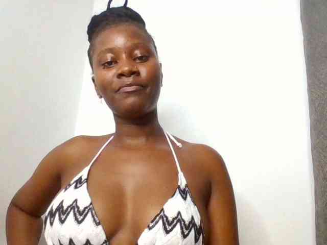Wetpussieyy webcam