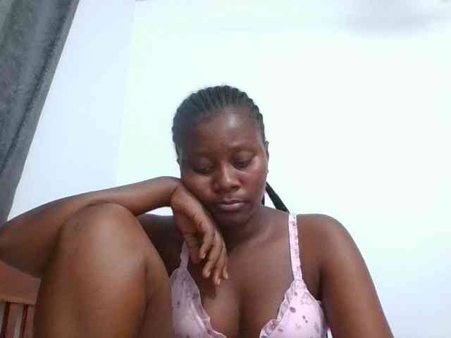 Wetpussieyy webcam