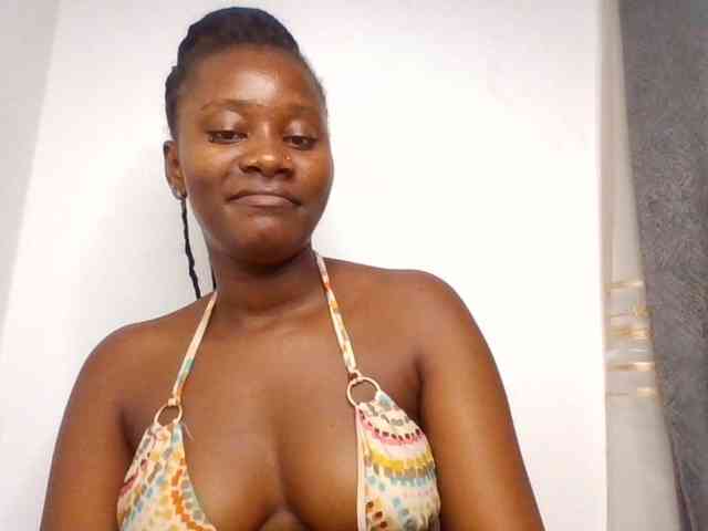 Wetpussieyy webcam