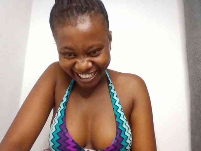 Wetpussieyy webcam
