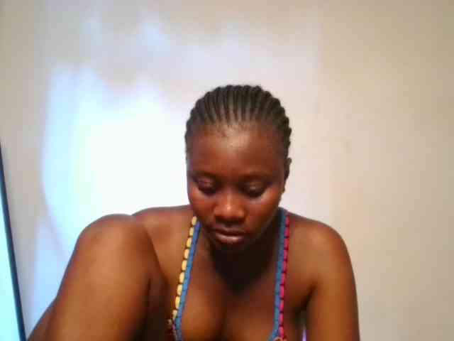 Wetpussieyy webcam