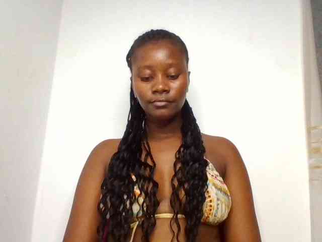 Wetpussieyy webcam