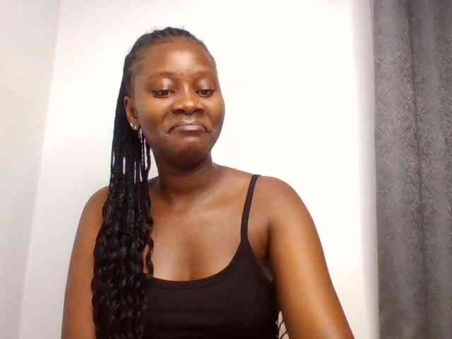 Wetpussieyy webcam