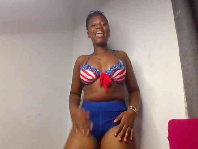 Wetpussieyy webcam