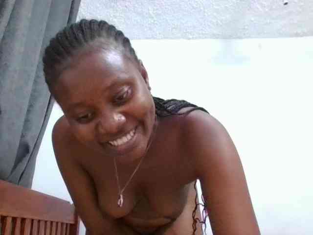 Wetpussieyy webcam
